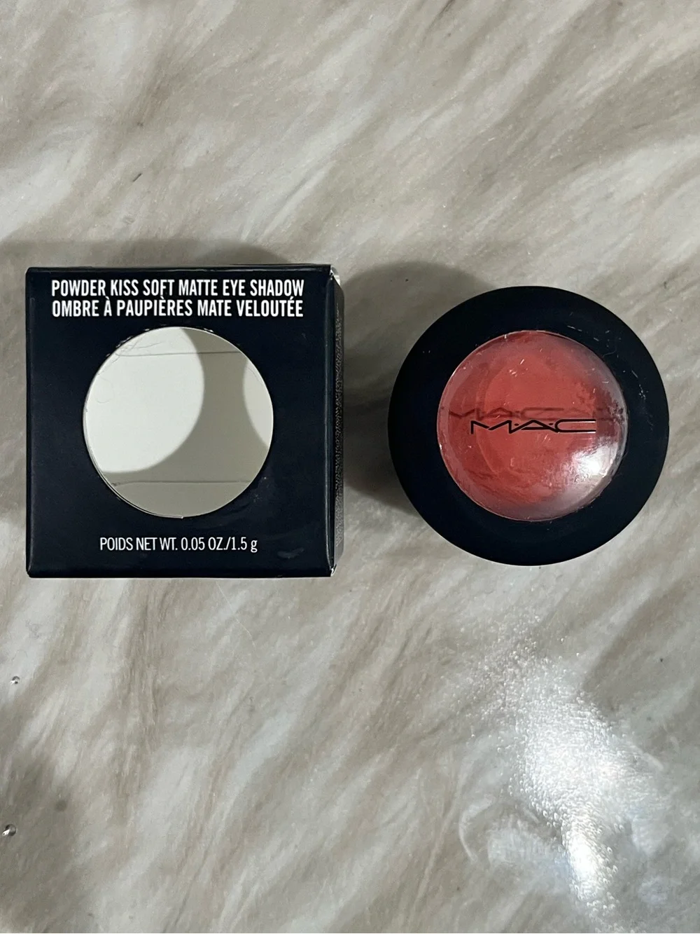 NEW MAC Cosmetics So Haute Right Now Powder Kiss Soft Matte Pigmented Eyeshadow